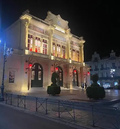 Liberte 1 - T2 Proche Gare Et Centre Commercial Polygone- Beziers- Wifi- Tv Connecte